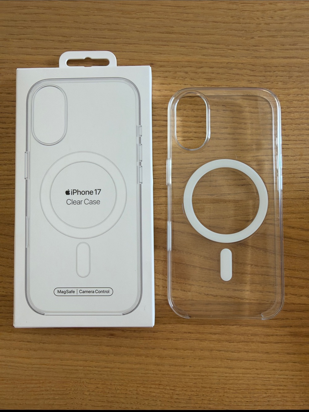 iPhone 17 clear case